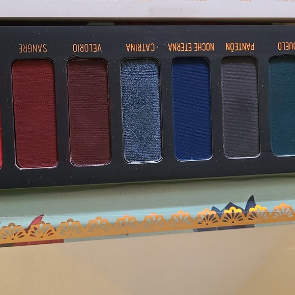 SOLD-MELT MUERTE AND VIDA PALETTE - Picture 4 of 9